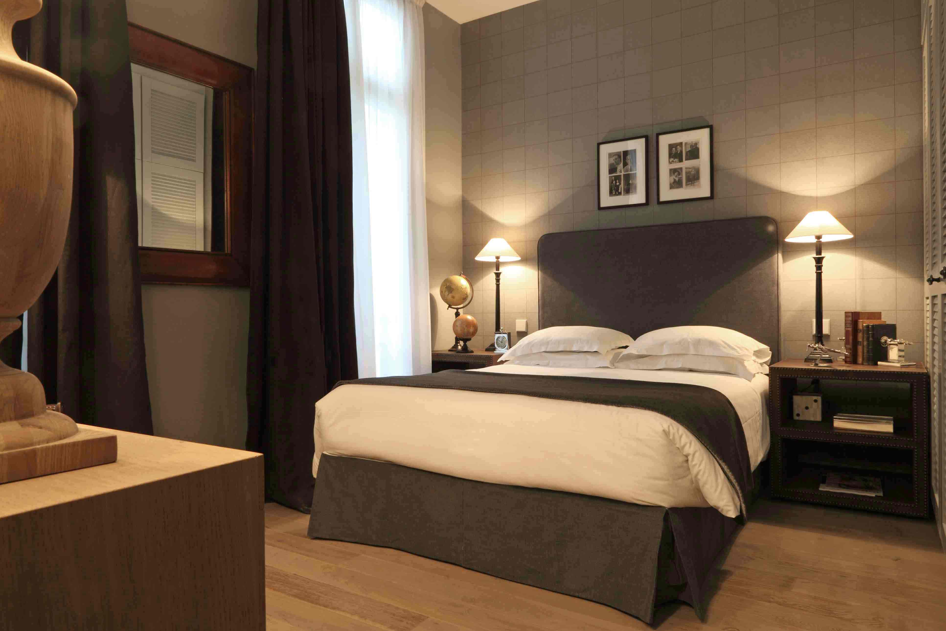 New Hotel Roblin La Madeleine Hotels In Paris WorldHotels Distinctive   Guest Room At New Hotel Roblin La Madeleine 